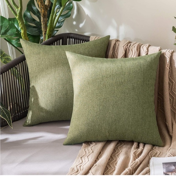 Amazon.com: Outdoor Waterproof Throw Pillow Covers Set of 2  Luxury Home | Set of 2 Dark Green Indoor/Outdoor Waterproof Throw Pillow Covers
